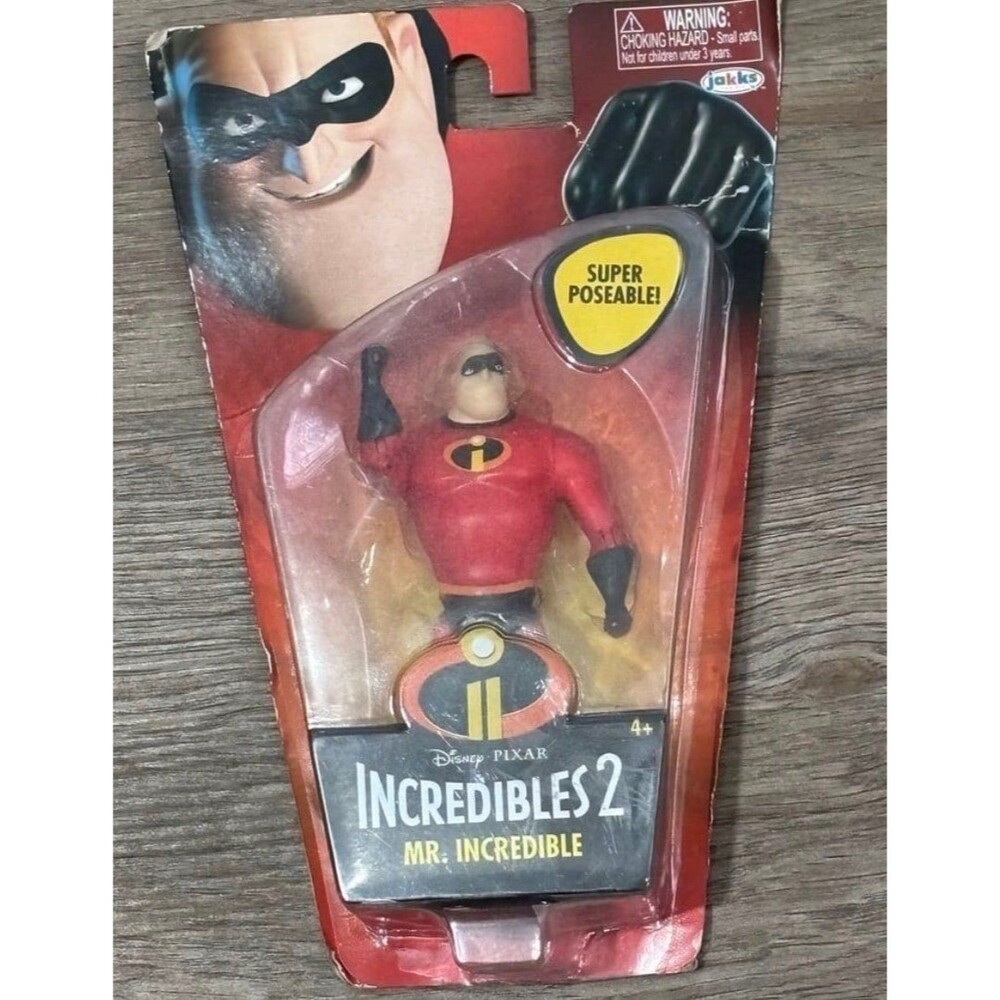 The Incredibles 2 Mr Incredible 4 Inch Action Figure Disney Pixar NIB Sealed